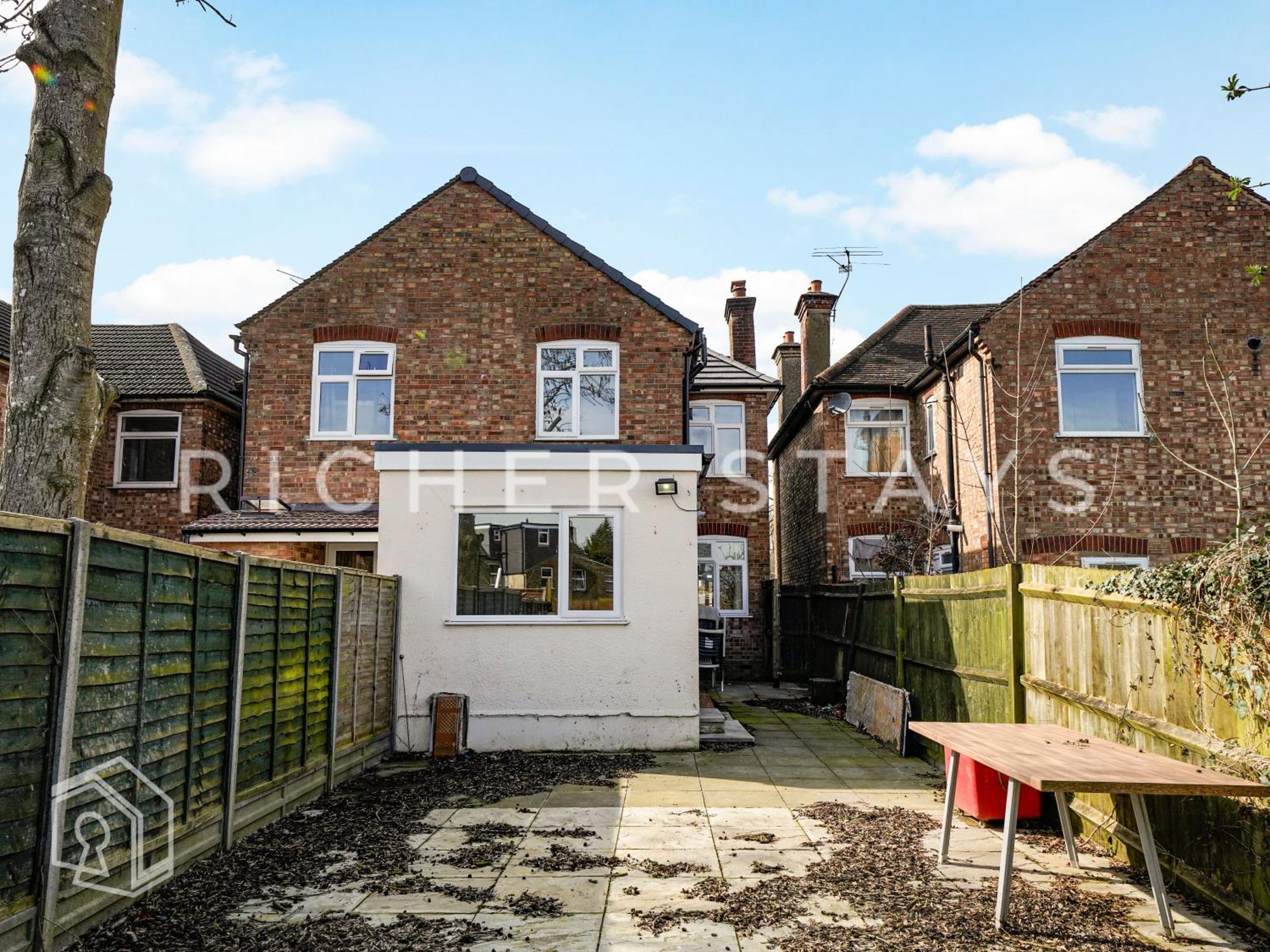 Watford Large 5Br Home - Contractors & Families 外观 照片